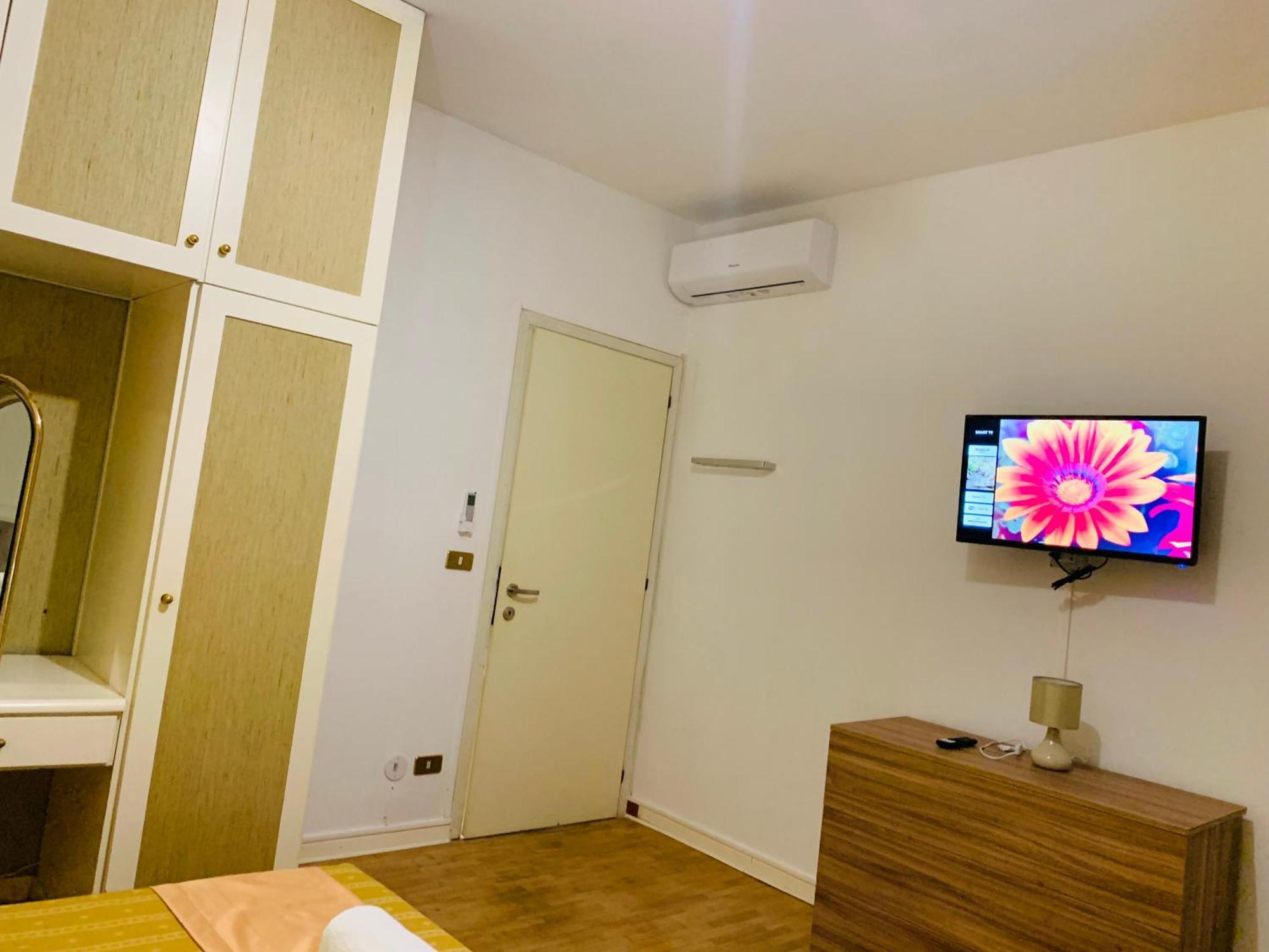 Venice Villa House เมสเตร ภายนอก รูปภาพ